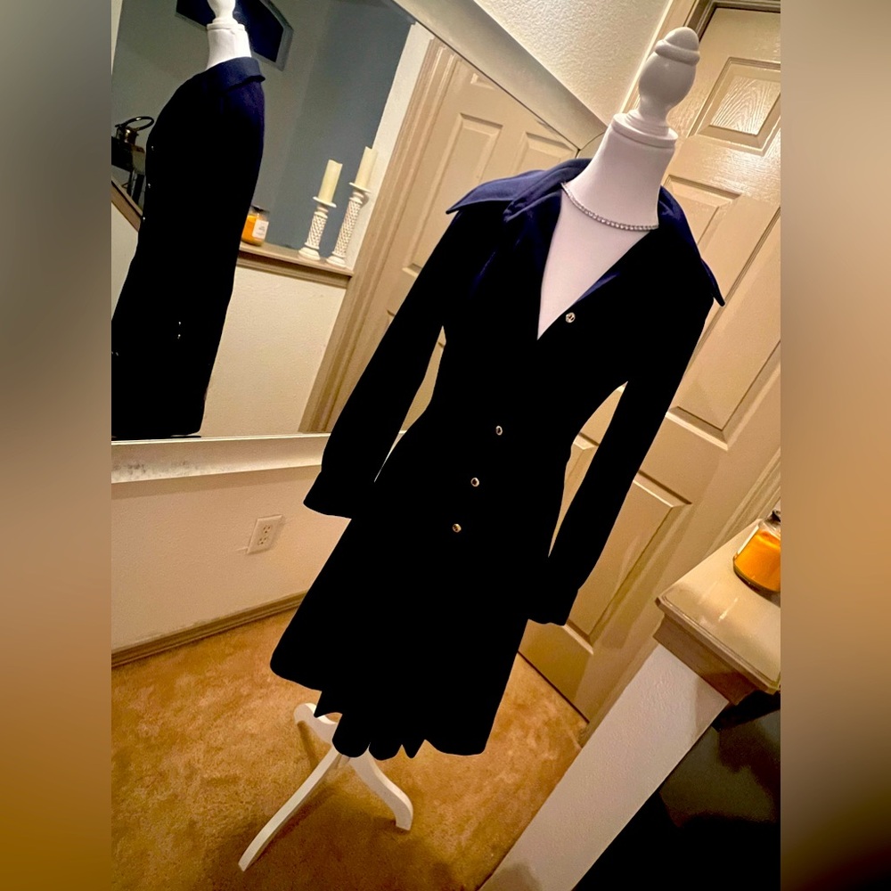 Beautiful pleated vintage navy blue dress